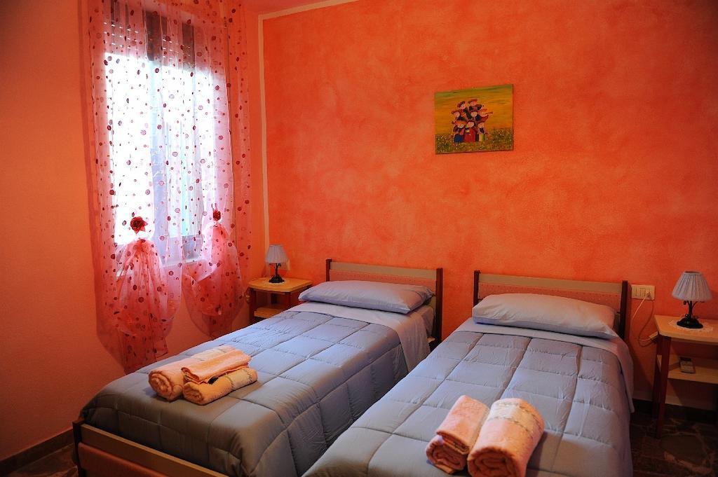 B&B Antoclo Di Concas Angela Margherita Villacidro Room photo