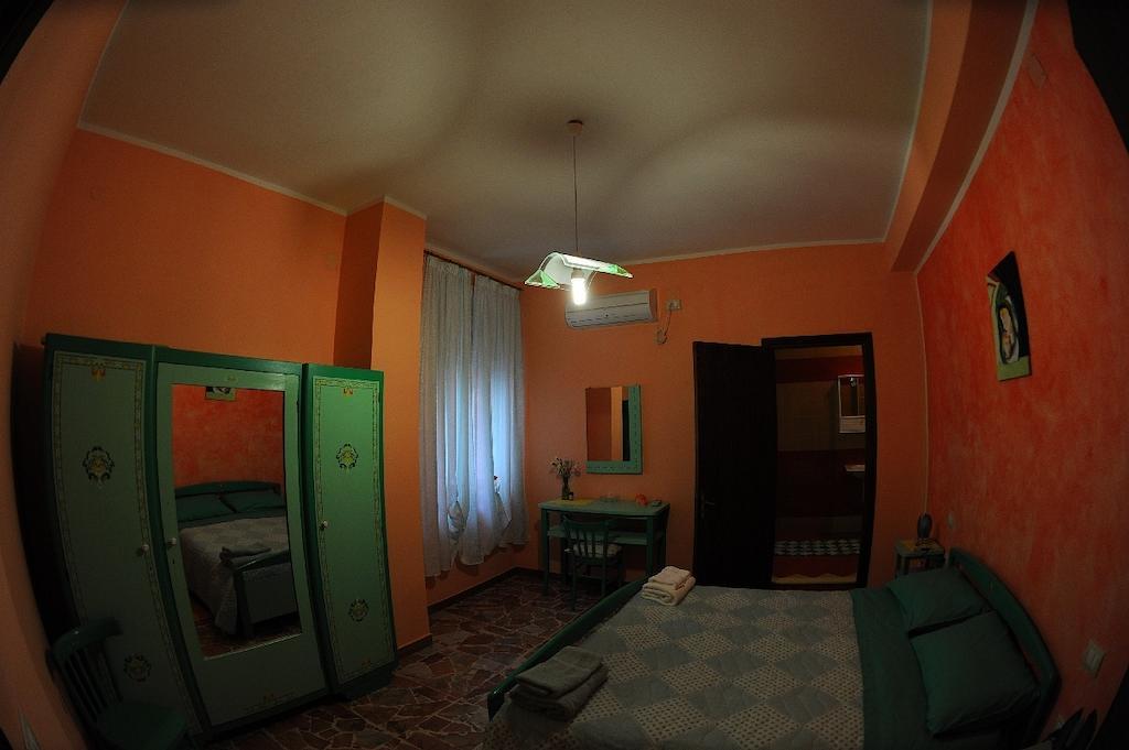 B&B Antoclo Di Concas Angela Margherita Villacidro Exterior photo